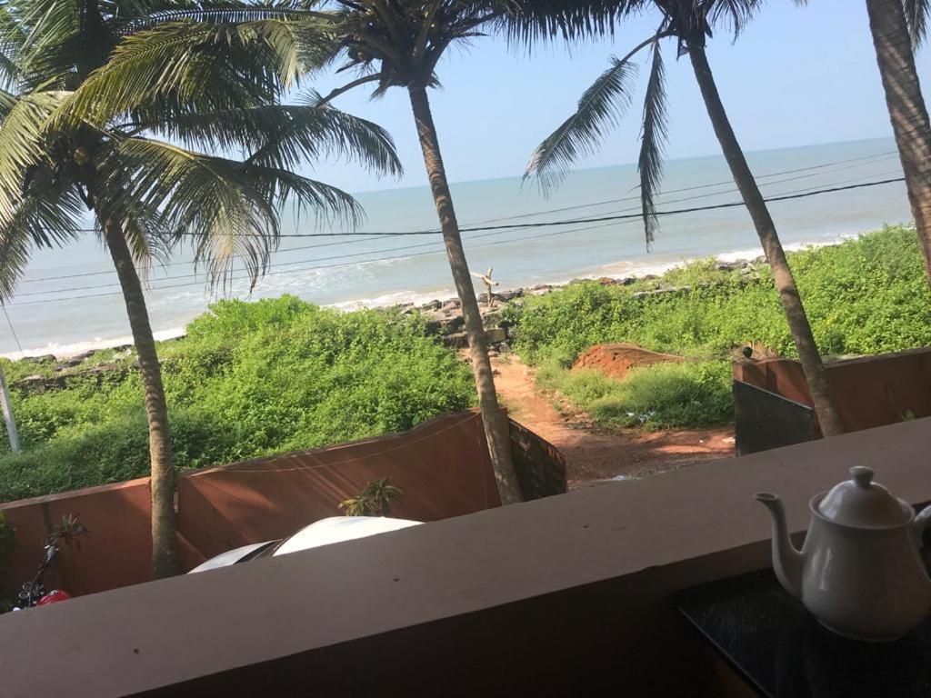 Kizhunna Rock Beach House Kannur Ngoại thất bức ảnh