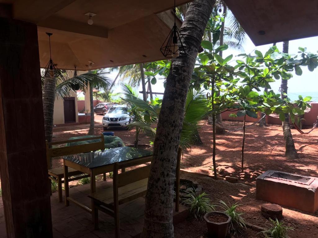 Kizhunna Rock Beach House Kannur Ngoại thất bức ảnh