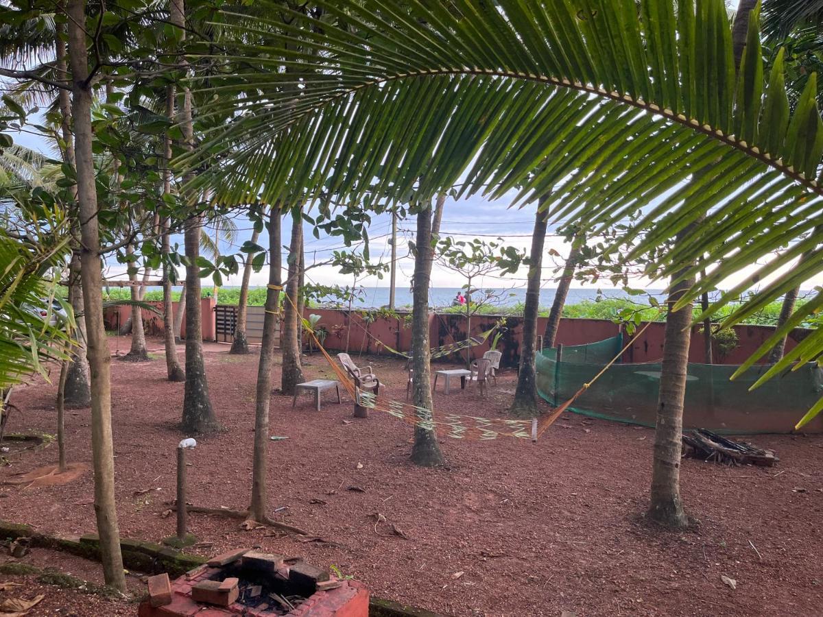 Kizhunna Rock Beach House Kannur Ngoại thất bức ảnh